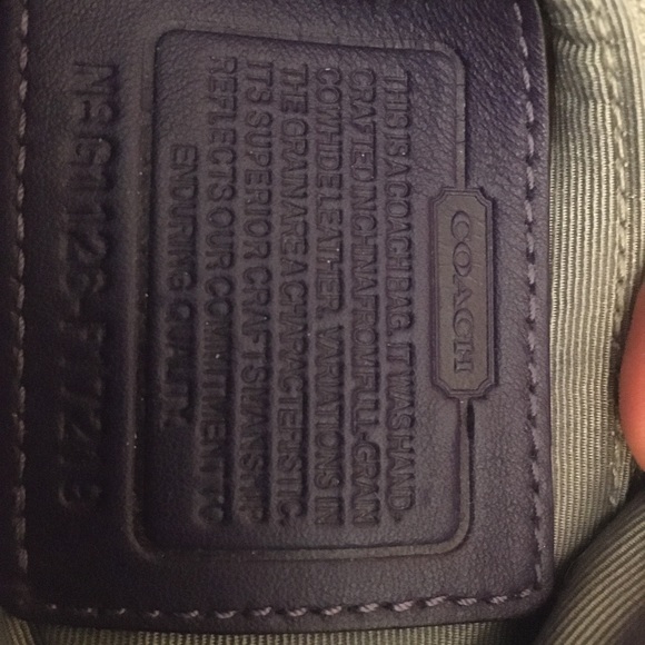 Coach shoulder bag - Picture 6 of 9